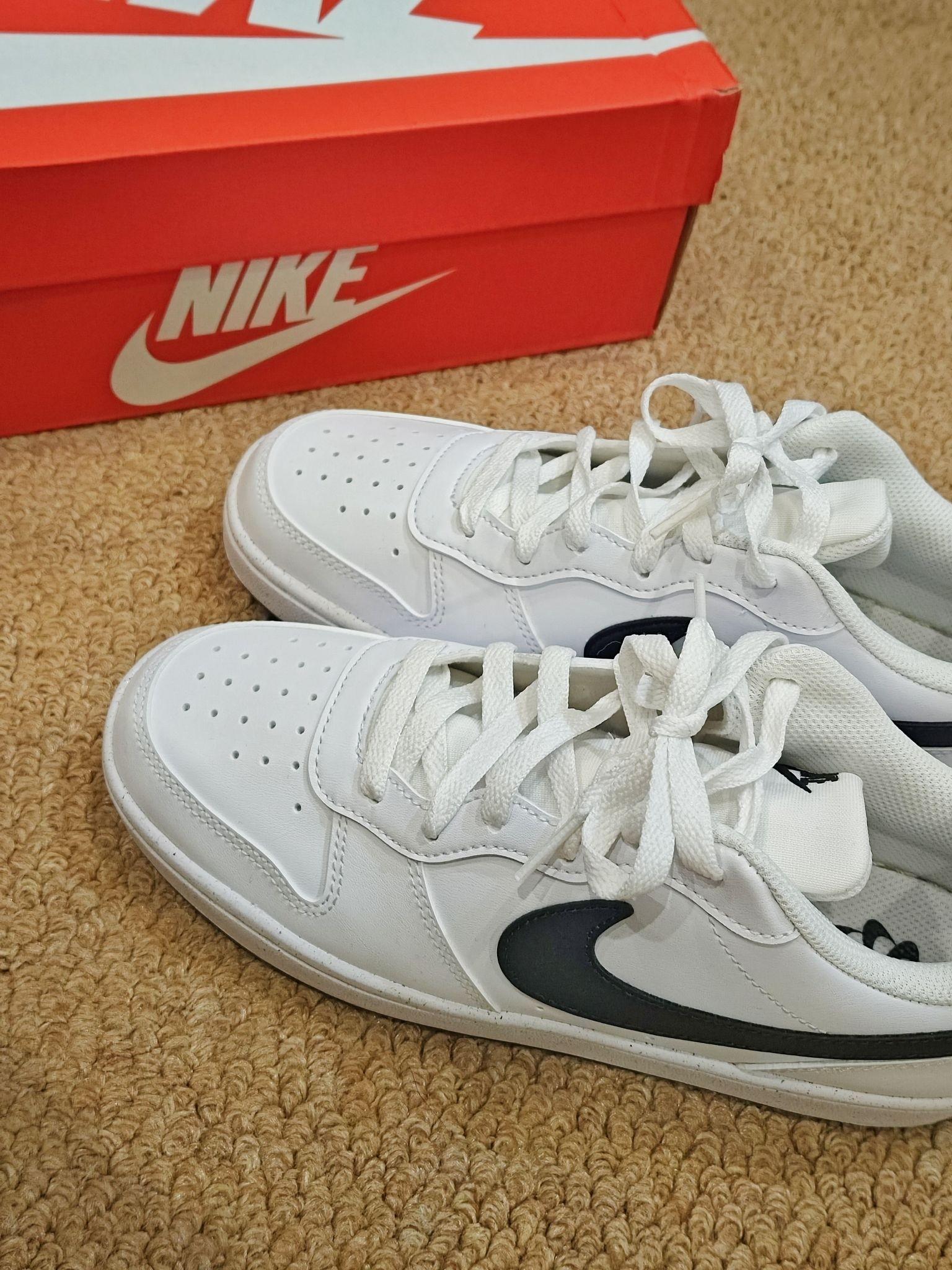 白黑配色Nike Court Borough Low 2|百搭到犯规!
